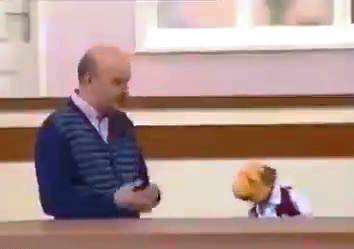 کلیپ طنز حسن های دولت از زبانه آقای همساده!