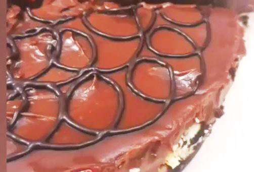 طرز تهیه کیک شکلاتی خانگی