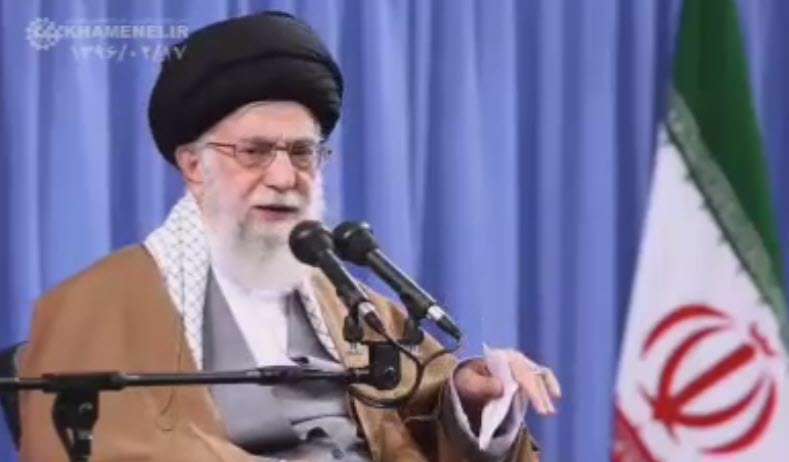 انتقاد رهبرانقلاب از بیماری دانشگاه‌گرایی!