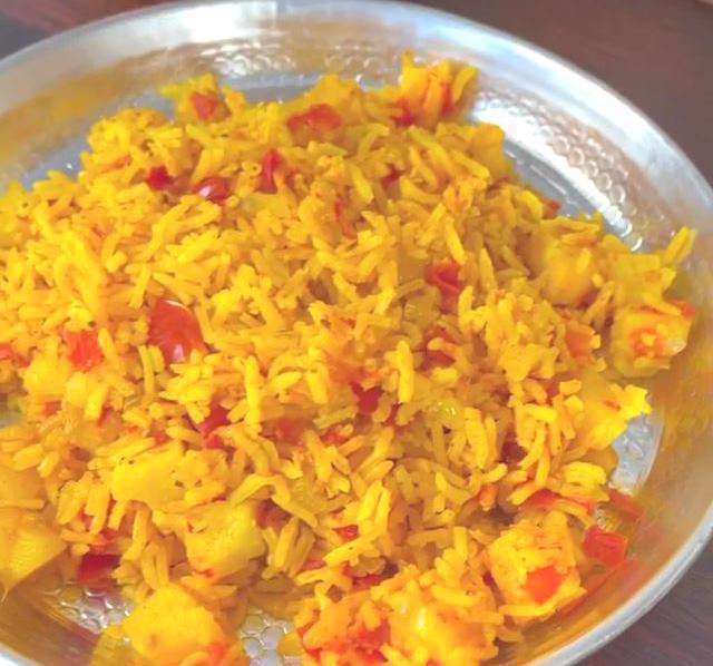 طرز تهیه کته گوجه و ته‌ دیگ؛ نواب ابراهیمی