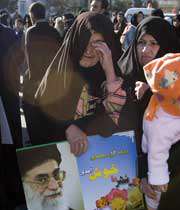 سومین روز از سفر استانی رهبر سومین روز از سفر استانی رهبر