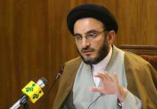 دکتر خاموشی : هنرمند باید تصویرگر کمالات جامعه هم باشد دکتر خاموشی : هنرمند باید تصویرگر کمالات جامعه هم باشد