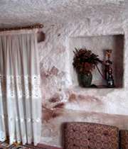 زندگی زیرزمینی