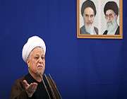 حضور مجدد هاشمی در نماز جمعه حضور مجدد هاشمی در نماز جمعه
