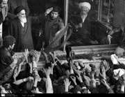 امام در مدرسه علوی امام در مدرسه علوی