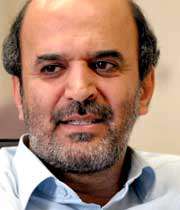 صمد مرفاوی سرمربی استقلال شد؛ قلعه نویی مدیر فنی