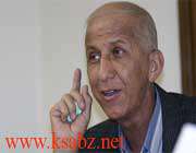 ساعتی با بیژن نوباوه