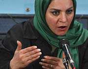 نشست ، نقدو بررسی فيلم سینمایی  سوپر استار