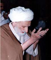 همیشه با او