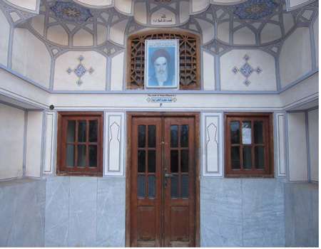  آشنایی با مدرسه فیضیه (قم)