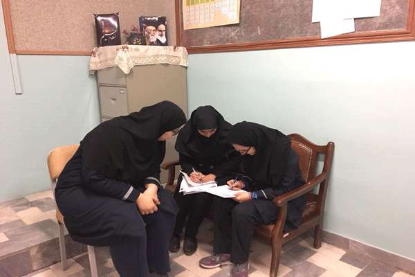 نقش بازی ها و اسباب بازی ها و کارتون ها در نشر فرهنگ جامعه و نقش آن در شکل گیری شخصیت کودکان و نوجوانان