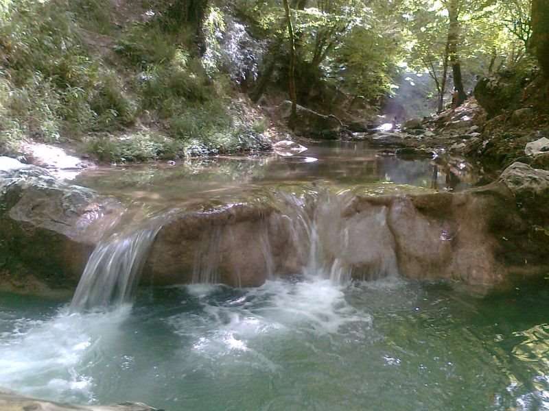 چشمه لال