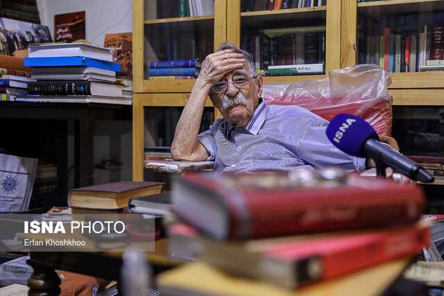  مردی که روزی ۳۰ کیلومتر در تهران راه می‌رفت
