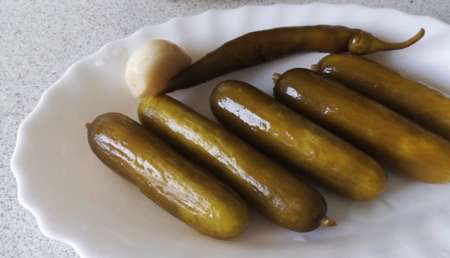 صفر تا صد تهیه خیار شور خانگی