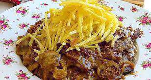 طرز تهیه بیف استراگانوف