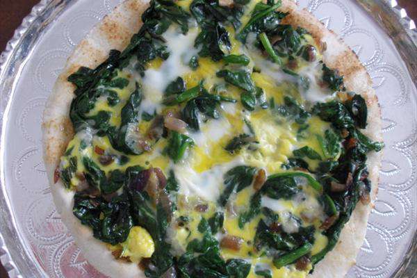 آشنایی با طرز تهیه نرگسی اسفناج