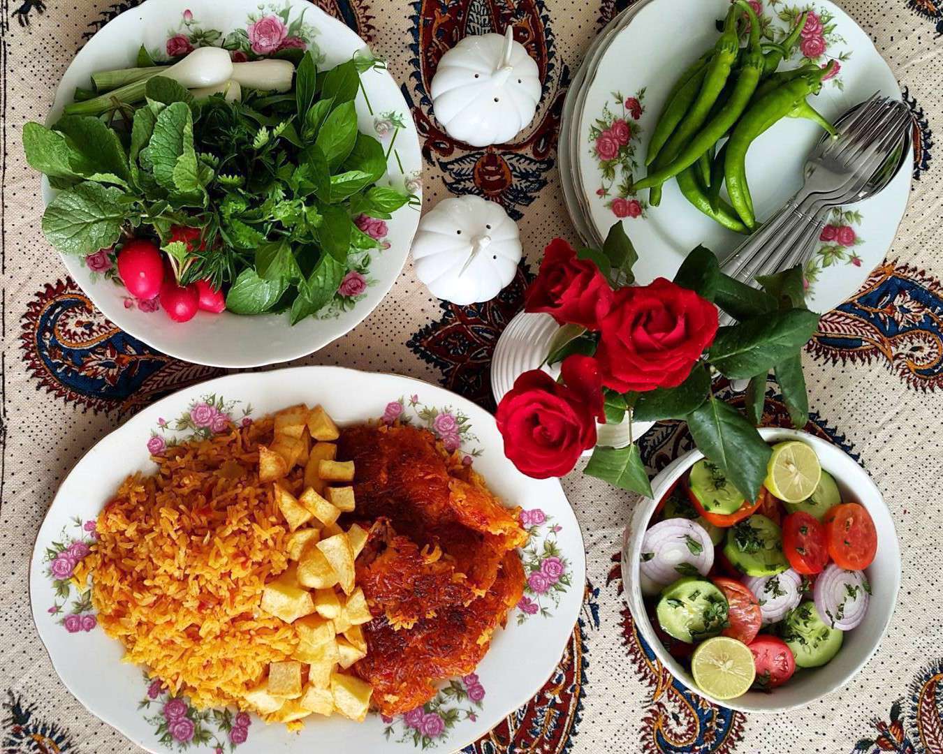 طرز تهیه دمی گوجه 
