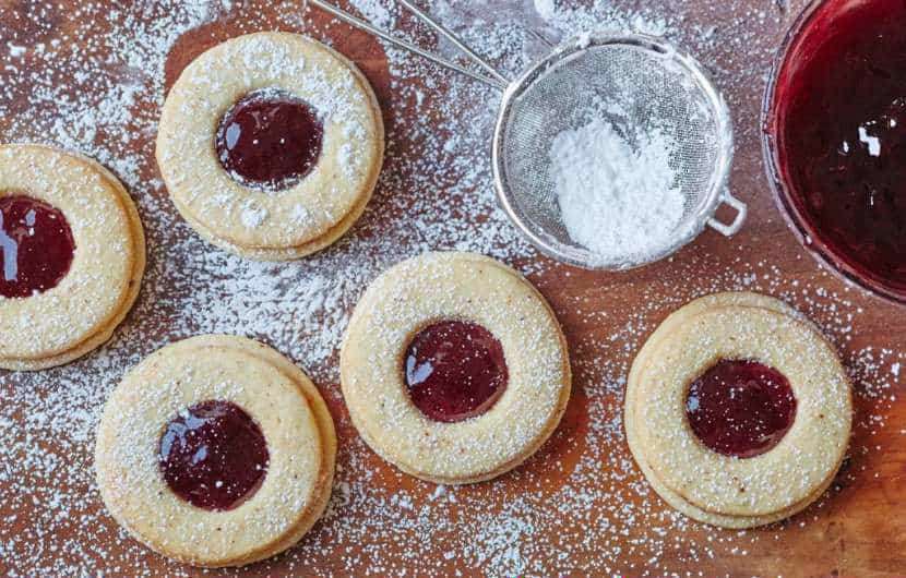 طرز تهیه شیرینی مربایی بدون فر و همزن