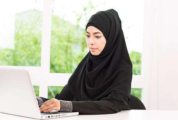 شرایط شرکت‌ها برای استخدام منشی؟