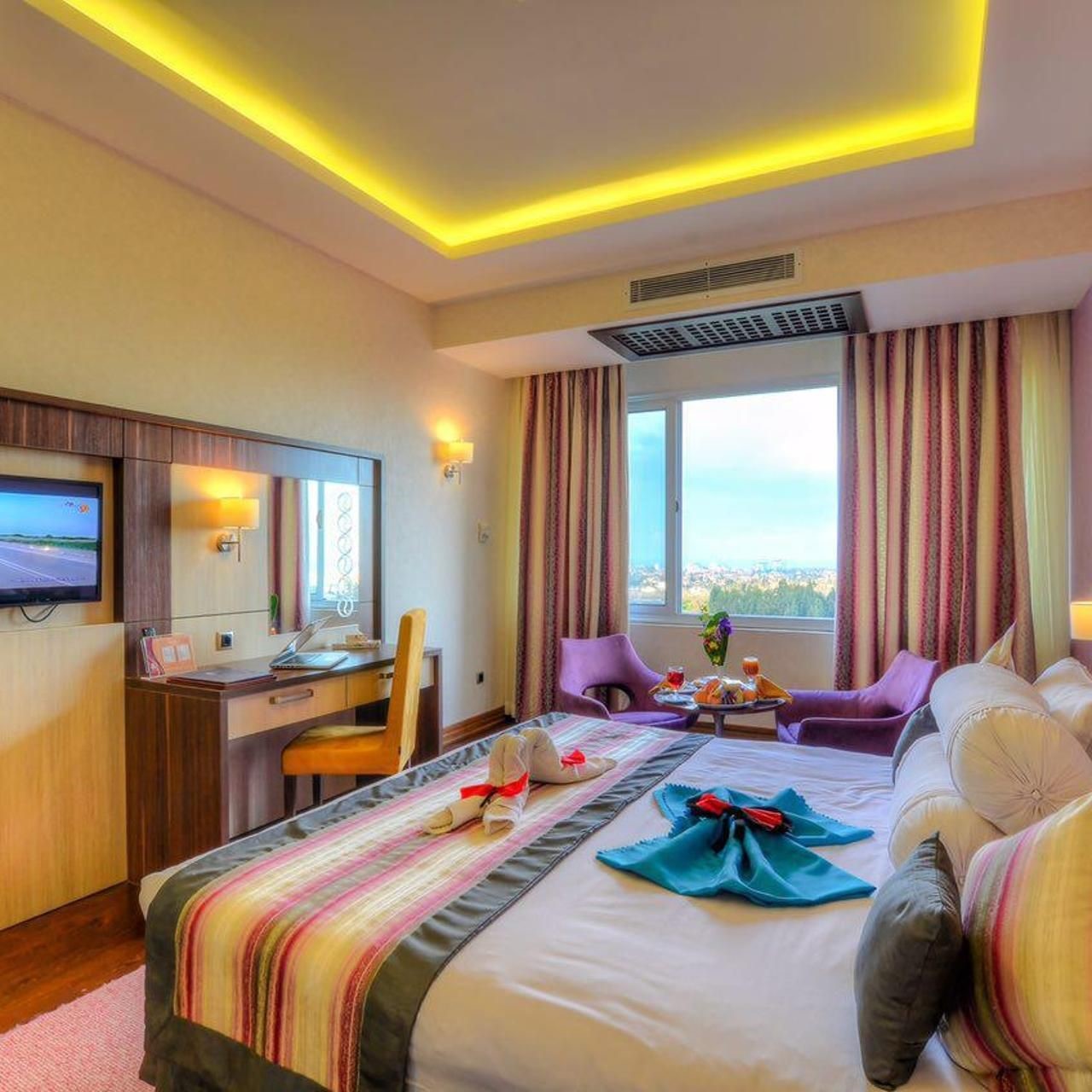 رزرو بهترین هتل های رامسر؛ جنگلی و ساحلی با تخفیف ویژه در طول سال