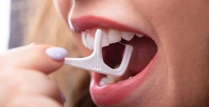 چگونه از دندان و لثه خود مراقبت کنیم؟