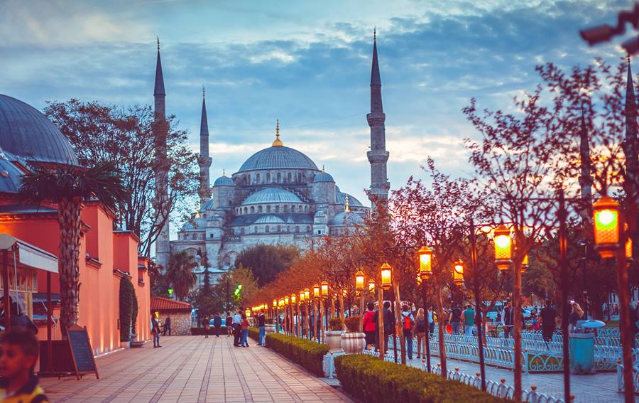 بلیط ارزان استانبول را از کجا بخریم؟