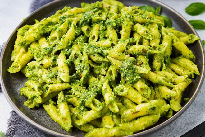 طرز تهیه سس پنیر که غذاتو 10 برابر خوشمزه میکنه!